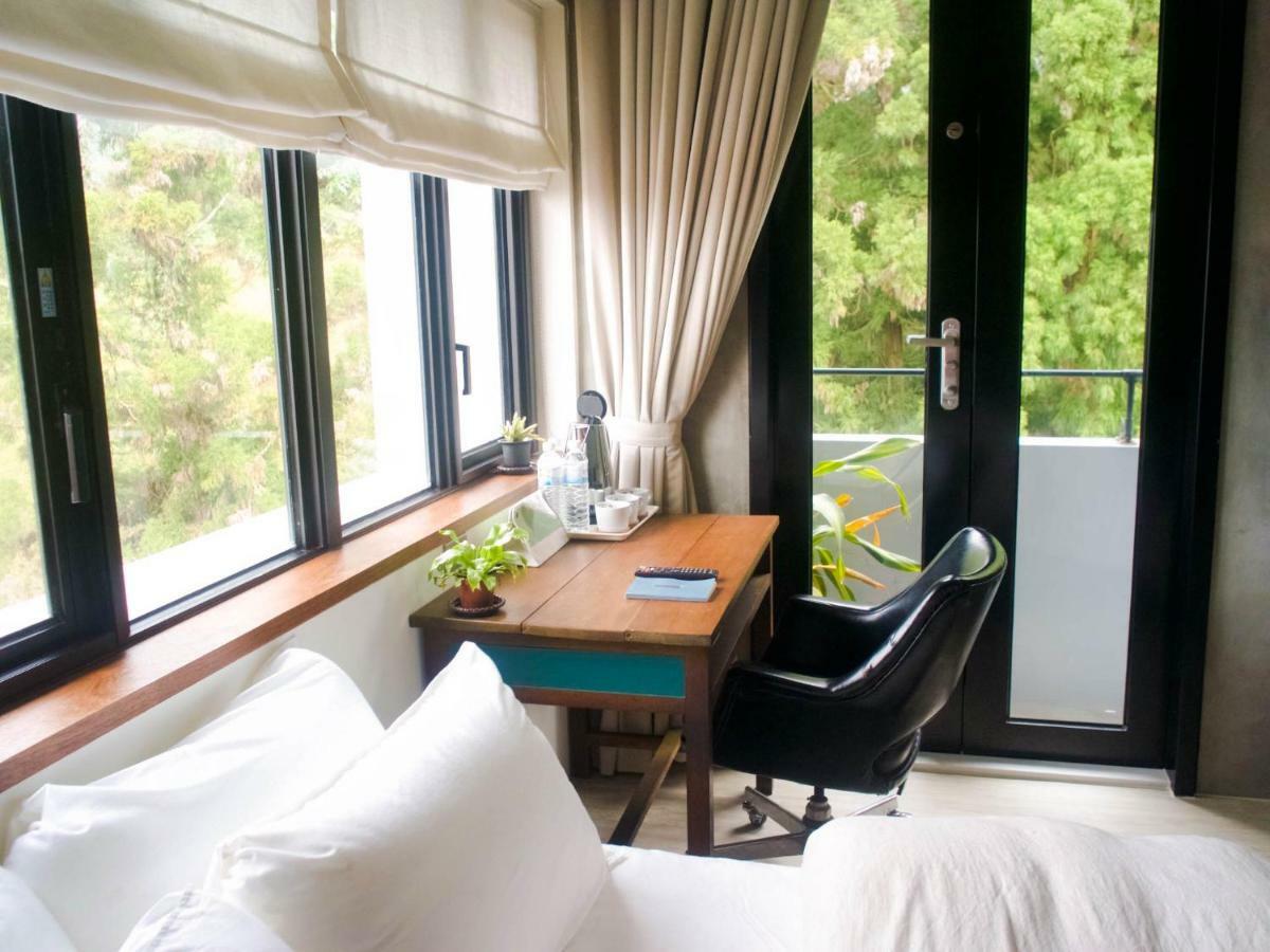 7Days 4Seasons Cafe B&B 鹿谷乡 外观 照片